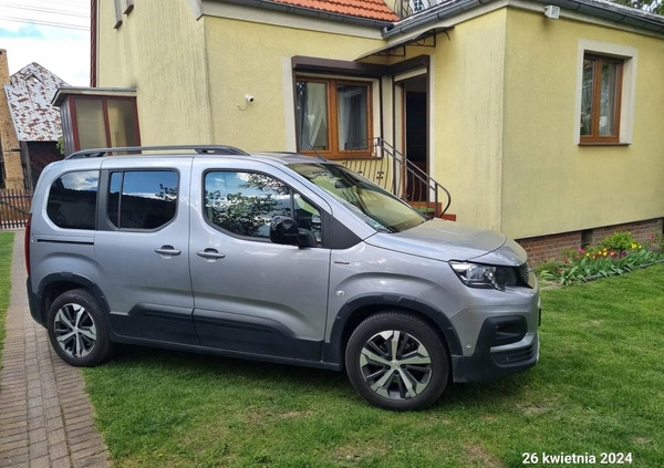 Peugeot Rifter cena 78000 przebieg: 135000, rok produkcji 2018 z Wrocław małe 172